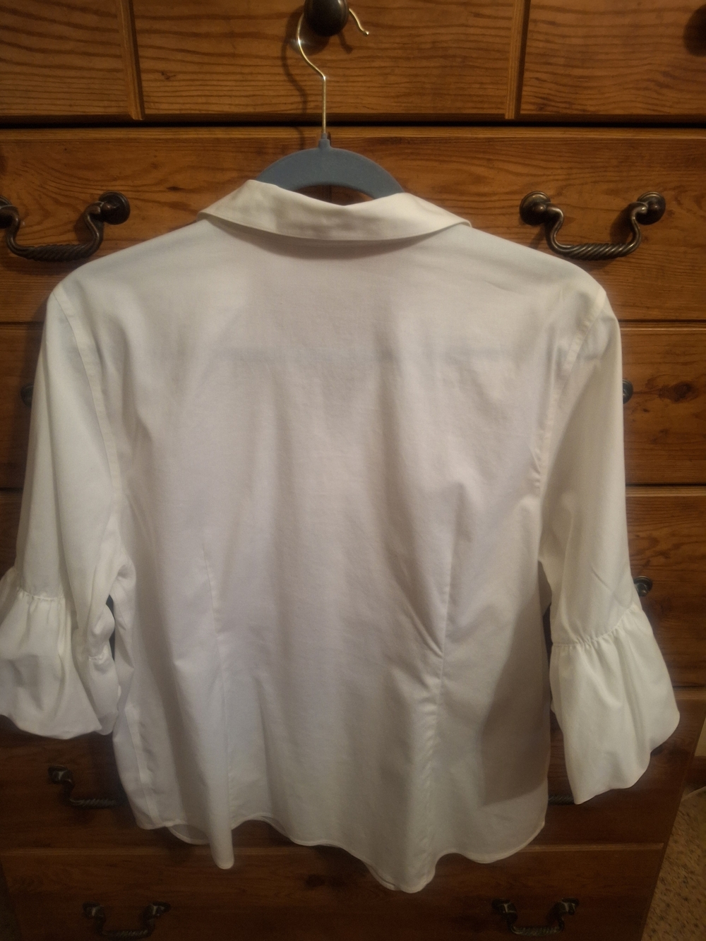 Chico's White Ruffle-Cuff Button-Front Shirt - Picture 3 of 5